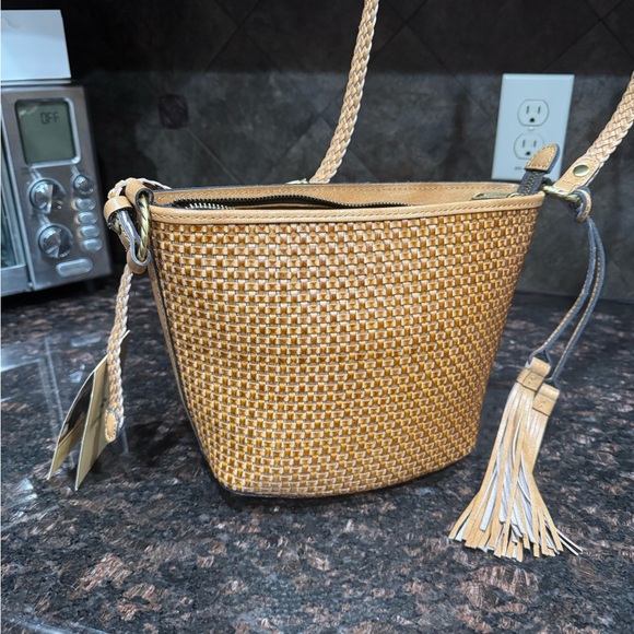 Patricia Nash cross body - Picture 2 of 6